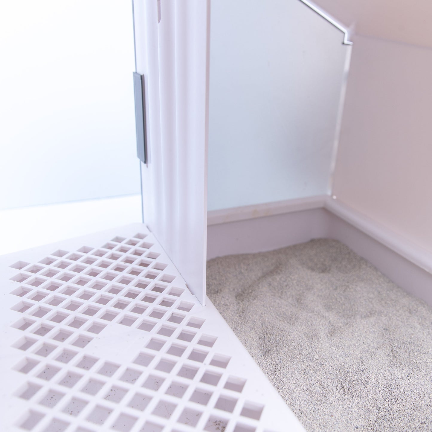 Glow House Cat Litter Box